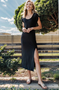 Black Solid Maxi Dress with Side Slit