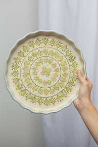 Green Retro Quiche Dish