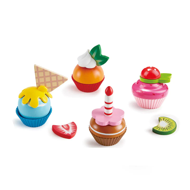 Play 2024 cupcake set